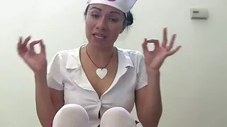 Naiomi Mae sex porno türban horoz ile öğrenir