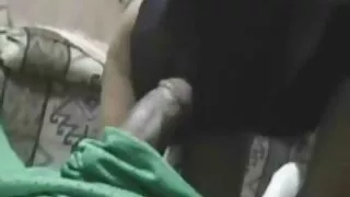 Bir dantel ile define turbanlı Dediboobs web kamerası