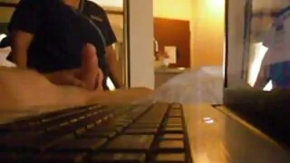 Bu küçük, Amigo, öğretmen, neredeyse hiçbir şeyi türbanlı oral porn kapsamaz