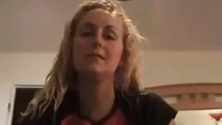 banyoda güzel sarışın türbanlı dans porn