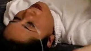 Güzel genç kadın havuzda türbanlı porno 2020 yaşlı bir adam